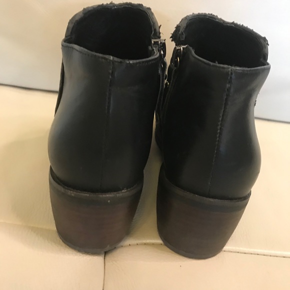 Shoe the Bear Black Ankle Boots - Picture 3 of 12
